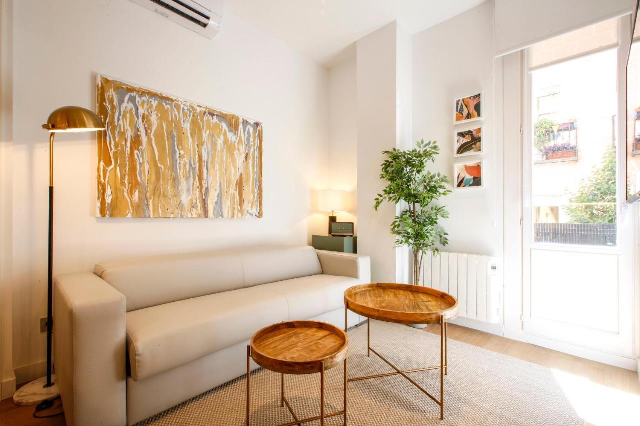 Tirso Suite Madrid Luaran gambar